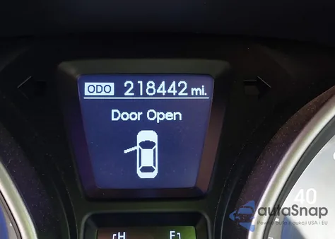 2013 Hyundai Elantra Gt из США, поврежденный, VIN KMHD35LEXDU135574